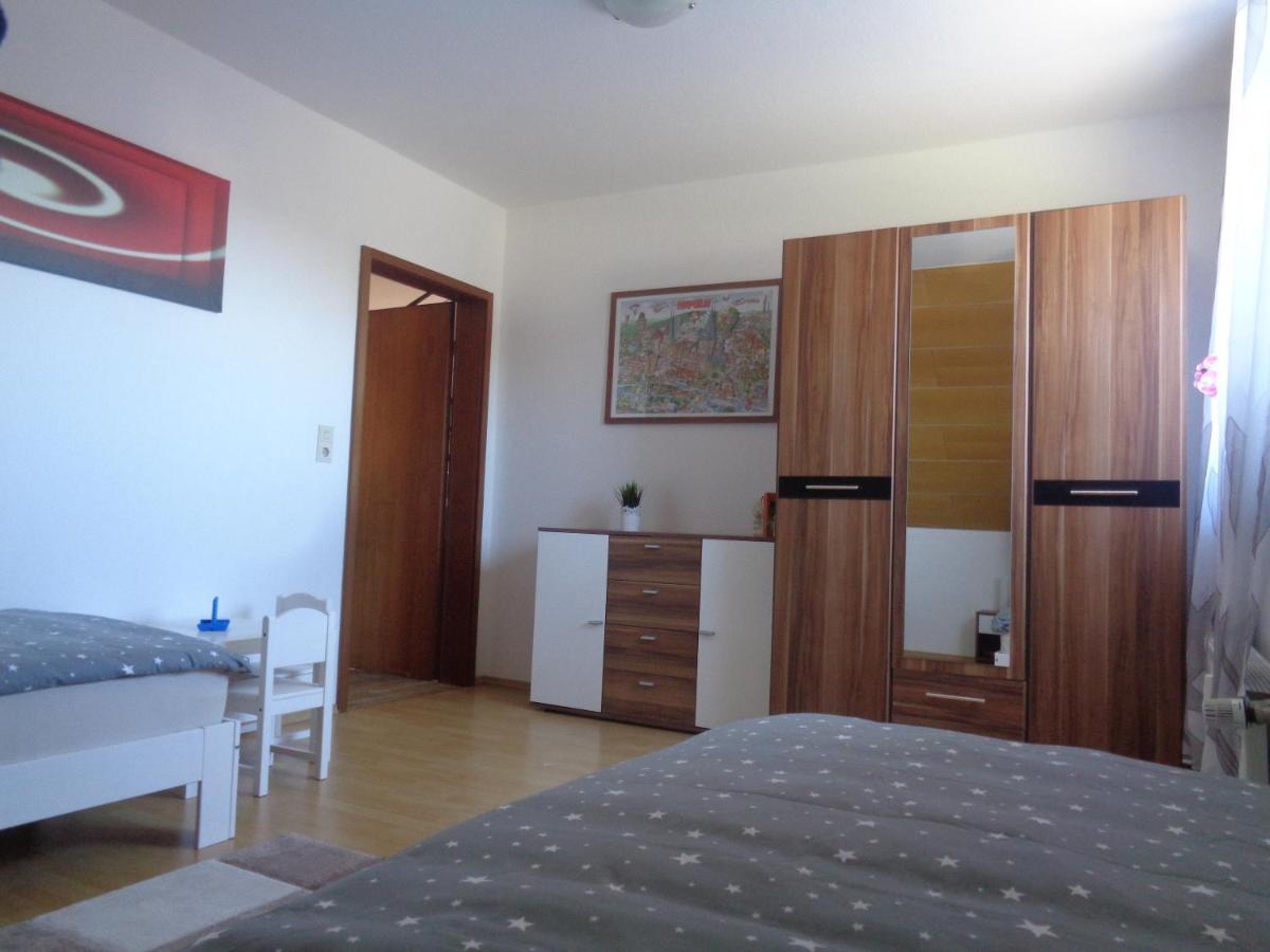 Ferienwohnung Kapust Hessisch Oldendorf Bagian luar foto